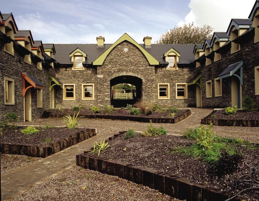 Дома для отпуска Dingle Courtyard Holiday Homes 3 Bed Type A Дингл-53