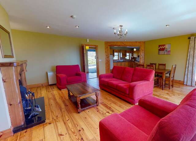 Дома для отпуска Dingle Courtyard Holiday Homes 3 Bed Type A Дингл-5